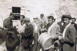 19-07-1966 soldan sağa_ ibrahim akdağ (sakallı), aziz erman,